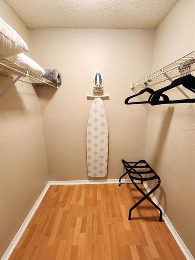 Image No.19-2 Bed Property for sale