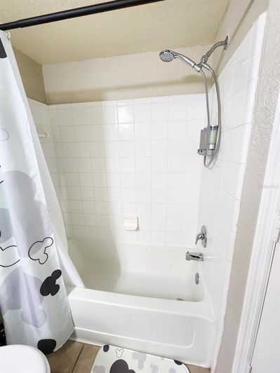 Image No.28-2 Bed Property for sale