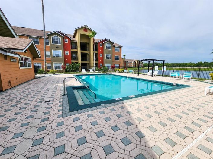 Image No.36-2 Bed Property for sale