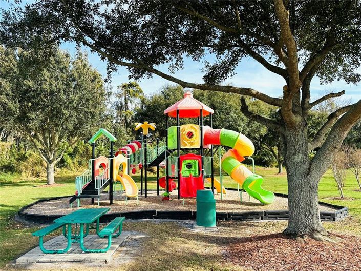 Image No.49-5 Bed Property for sale