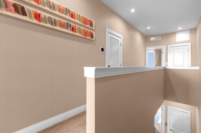 Image No.18-3 Bed Townhouse for sale