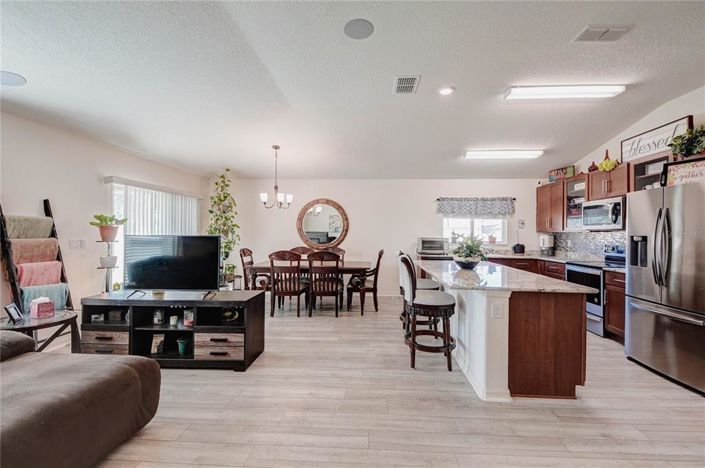 Image No.7-Propriété de 4 chambres à vendre à Kissimmee