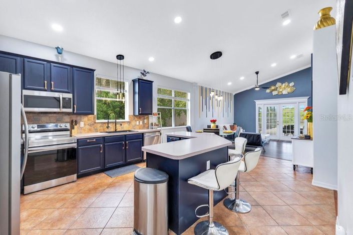 Image No.5-4 Bed Property for sale