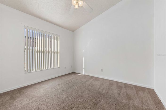 Image No.21-4 Bed House for sale