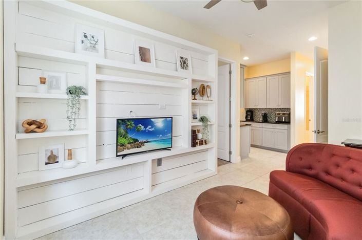 Image No.18-3 Bed Property for sale