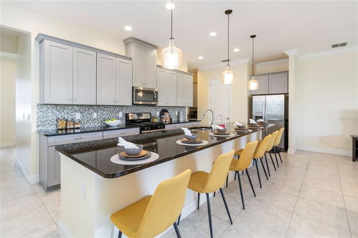 Image No.9-3 Bed Property for sale