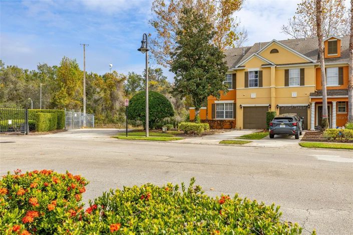 Image No.3-4 Bed Townhouse for sale