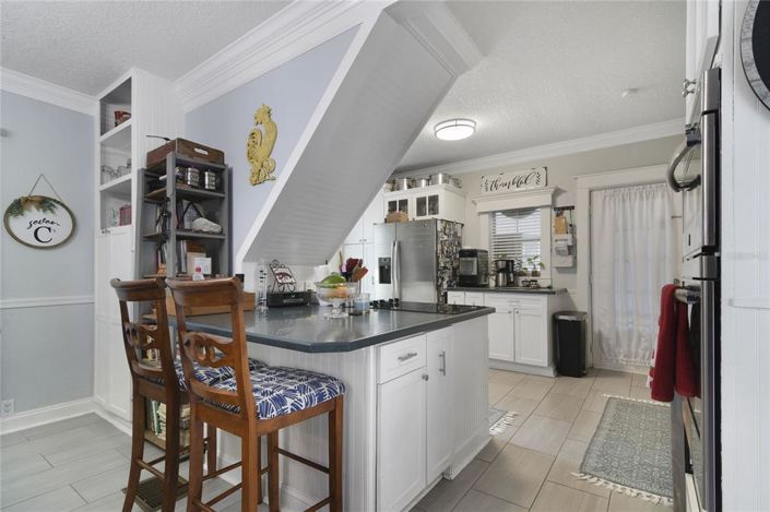 Image No.14-4 Bed Property for sale