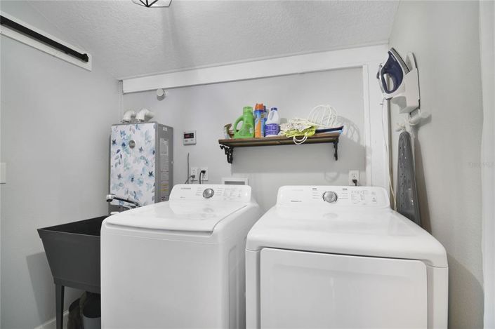 Image No.24-4 Bed Property for sale