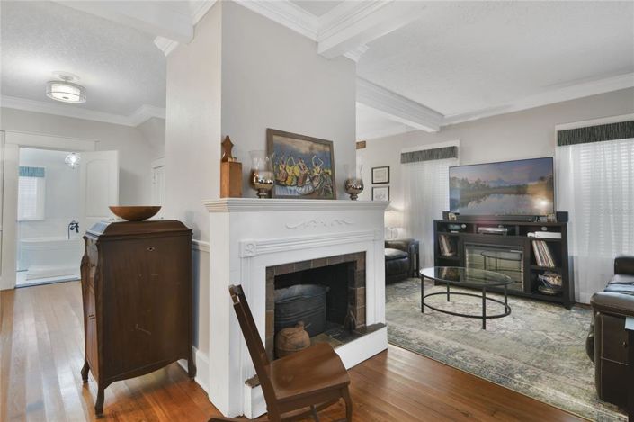 Image No.8-4 Bed Property for sale