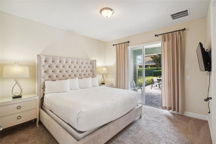 Image No.46-10 Bed Property for sale