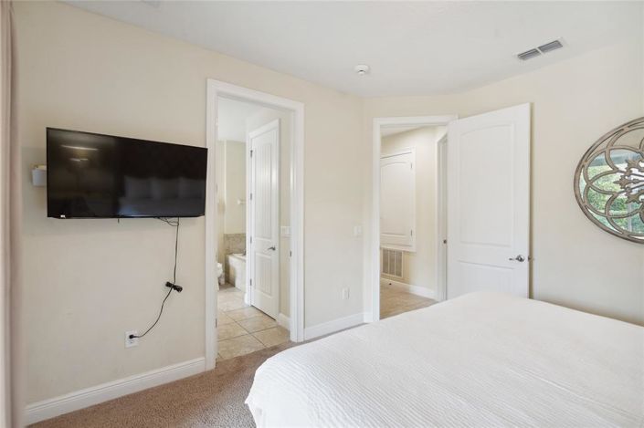 Image No.47-10 Bed Property for sale