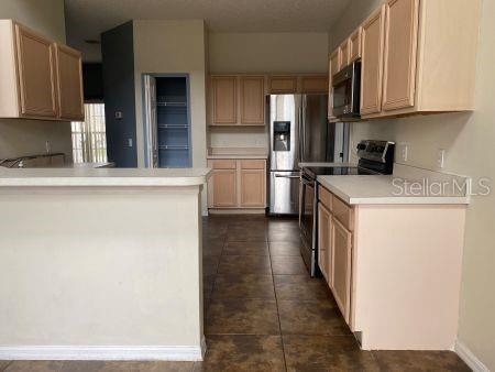 Image No.7-Propriété de 4 chambres à vendre à Kissimmee