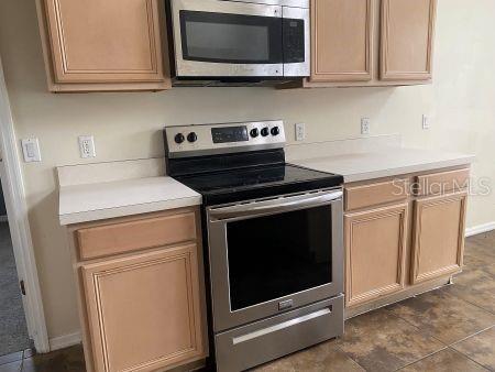 Image No.8-Propriété de 4 chambres à vendre à Kissimmee