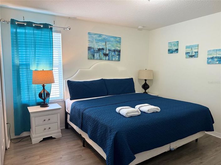 Image No.14-6 Bed House for sale