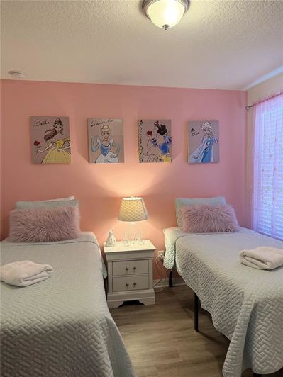 Image No.25-6 Bed Property for sale