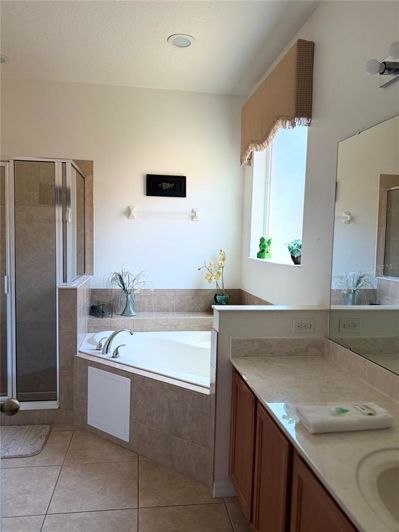 Image No.7-6 Bed House for sale