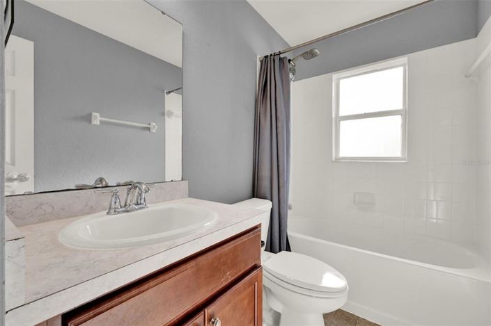 Image No.17-4 Bed Property for sale