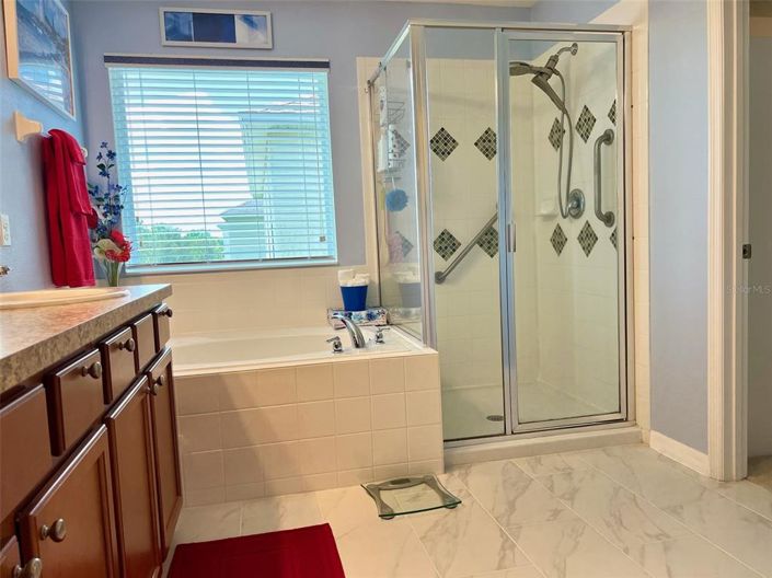 Image No.40-4 Bed Property for sale