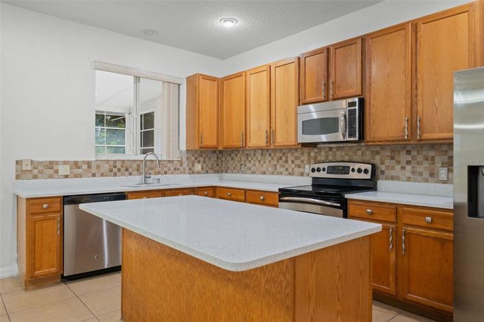 Image No.15-4 Bed Property for sale