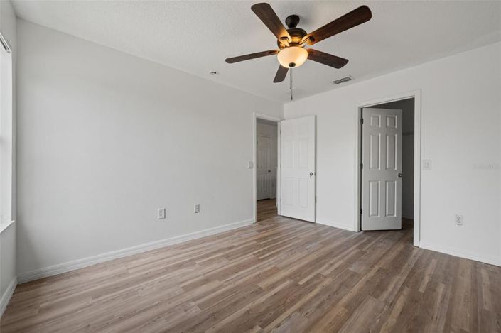 Image No.29-4 Bed Property for sale