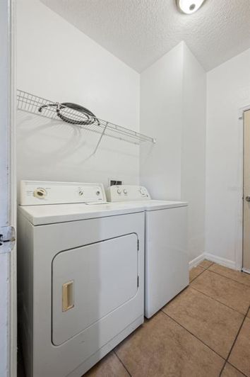 Image No.32-4 Bed Property for sale