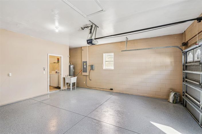 Image No.35-4 Bed Property for sale