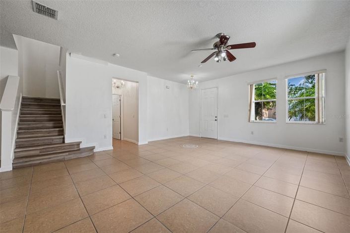 Image No.6-4 Bed Property for sale