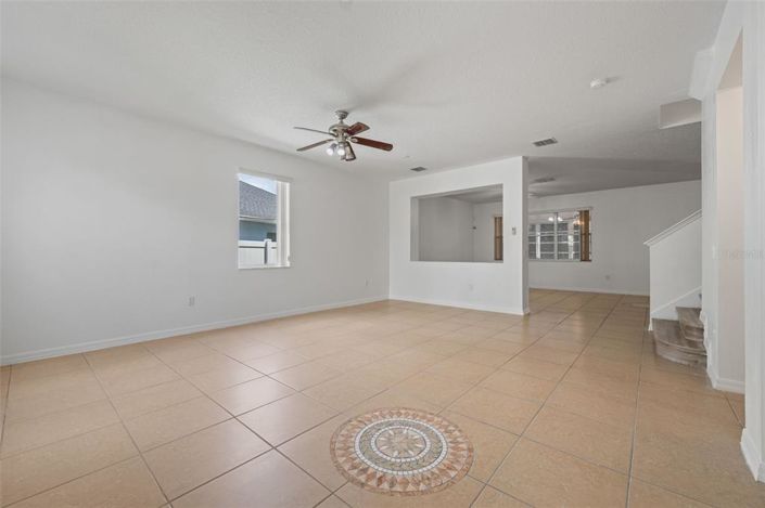 Image No.8-4 Bed Property for sale