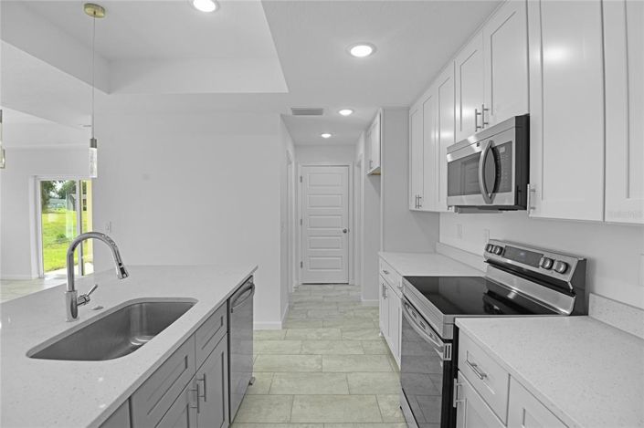 Image No.4-Propriété de 4 chambres à vendre à Kissimmee