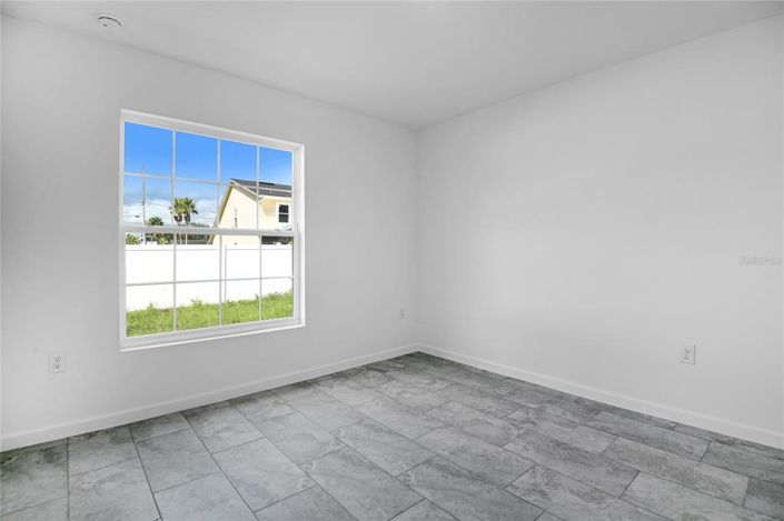 Image No.9-Propriété de 4 chambres à vendre à Kissimmee