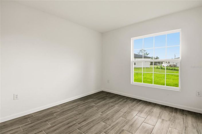 Image No.17-4 Bed Property for sale