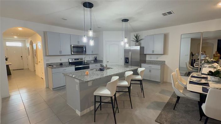 Image No.8-4 Bed Property for sale