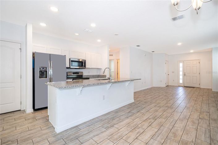 Image No.8-3 Bed House for sale