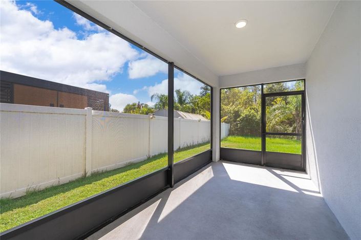 Image No.18-3 Bed House for sale