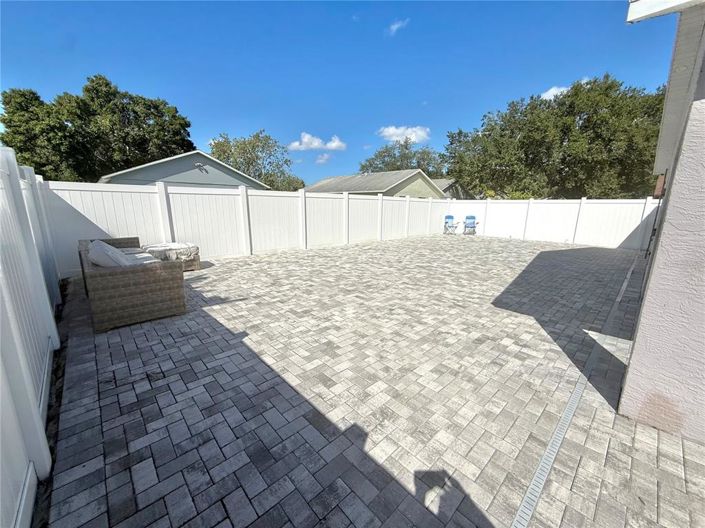 Image No.36-3 Bed Property for sale