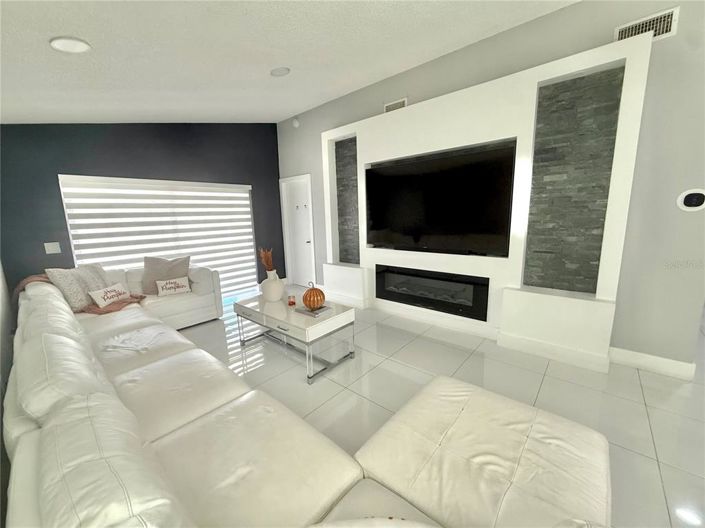 Image No.5-3 Bed Property for sale