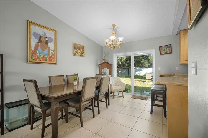 Image No.12-Propriété de 4 chambres à vendre à Kissimmee