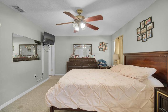 Image No.19-Propriété de 4 chambres à vendre à Kissimmee