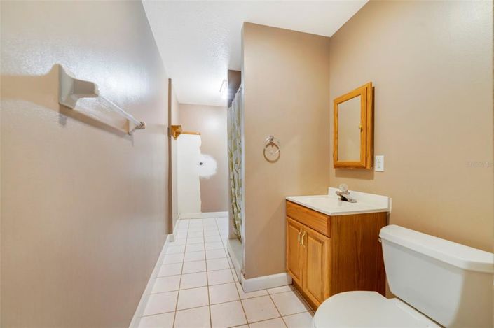 Image No.12-3 Bed Property for sale