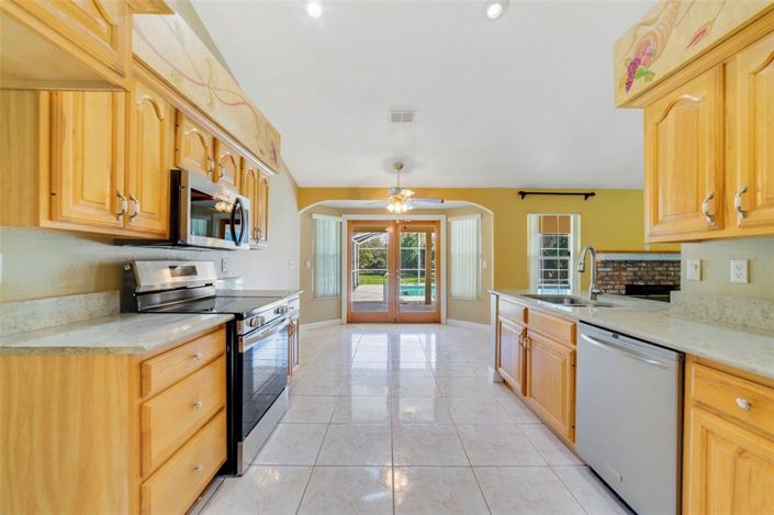 Image No.7-3 Bed Property for sale