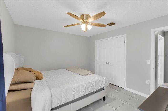 Image No.10-4 Bed Property for sale