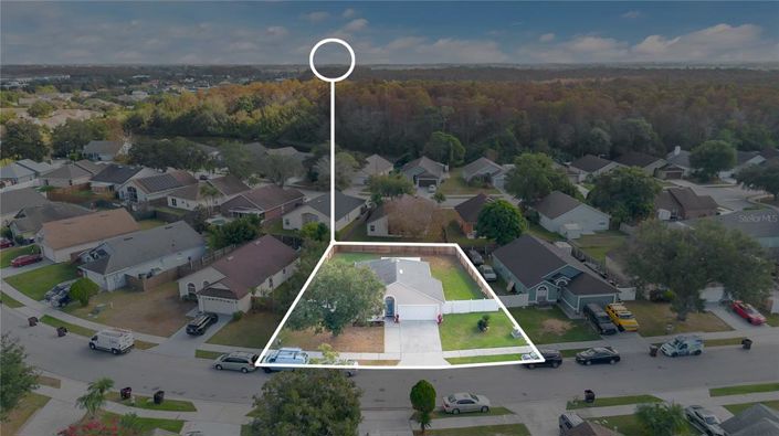 Image No.30-4 Bed Property for sale