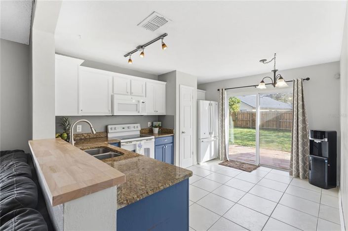 Image No.5-4 Bed Property for sale