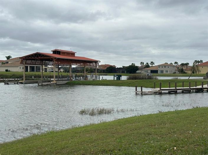 Image No.36-5 Bed Property for sale