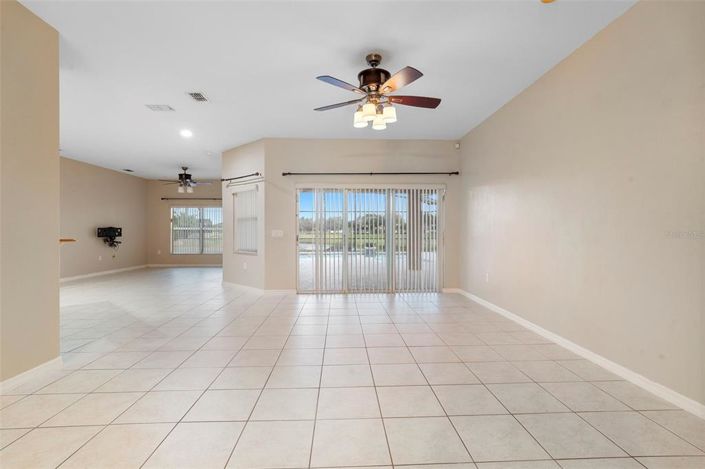 Image No.45-5 Bed Property for sale