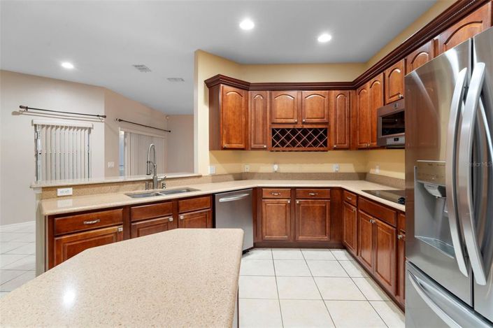 Image No.53-5 Bed Property for sale