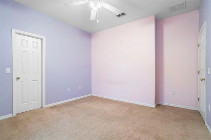 Image No.56-5 Bed House for sale