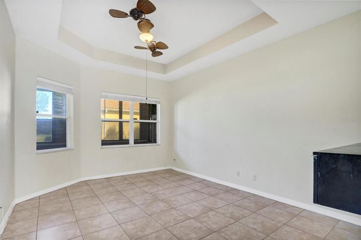 Image No.19-3 Bed Property for sale