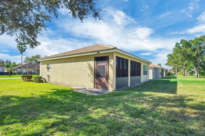 Image No.38-3 Bed Property for sale